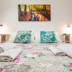 apt-la-casa-di-emy.it-romehotels.com/